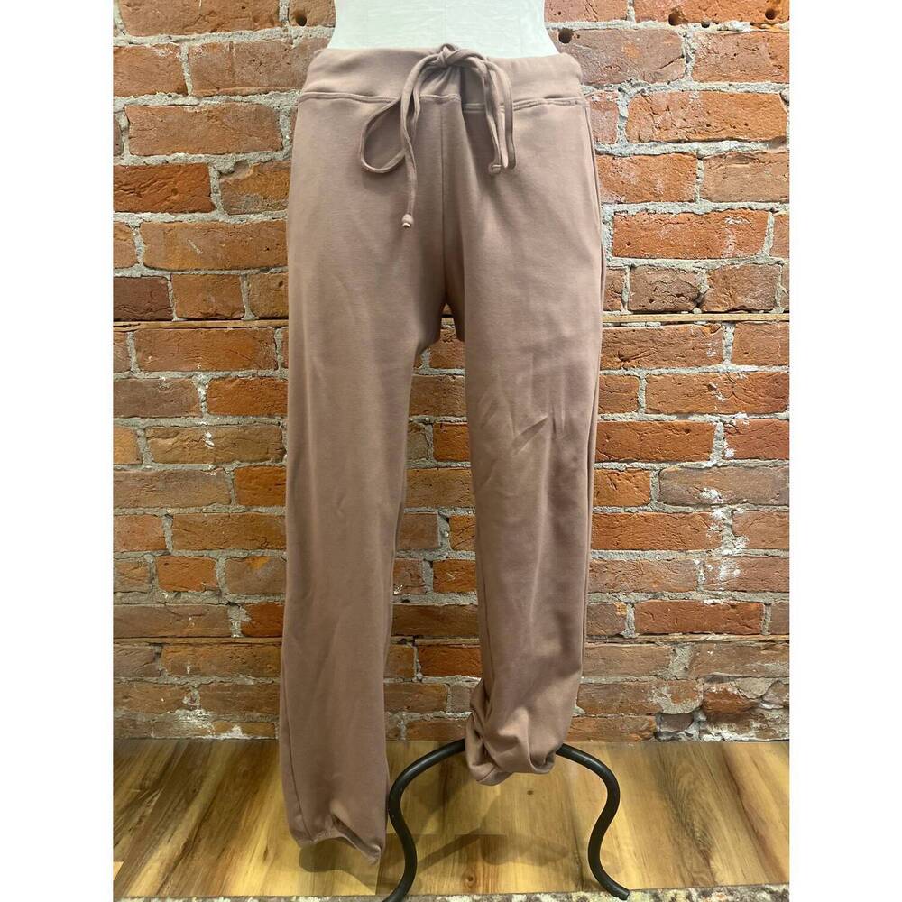 NEW NECESSITEES women's pockets jogger in moss